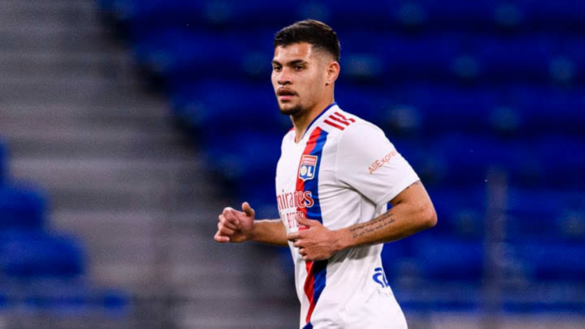 Lyon deny reports of a deal with Newcastle United over Bruno Guimaraes